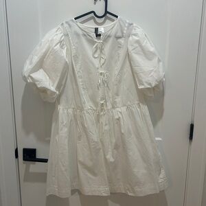Divided White Tie-Front Blouse Size Large